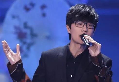 爆料许嵩近况最新消息视频,最新动态视频曝光，神秘生活引关注